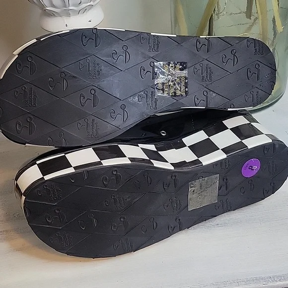 NWOT Hot Chocolate Design Chocolaticas Mary Jane Platforms SZ 8 - Picture 7 of 11